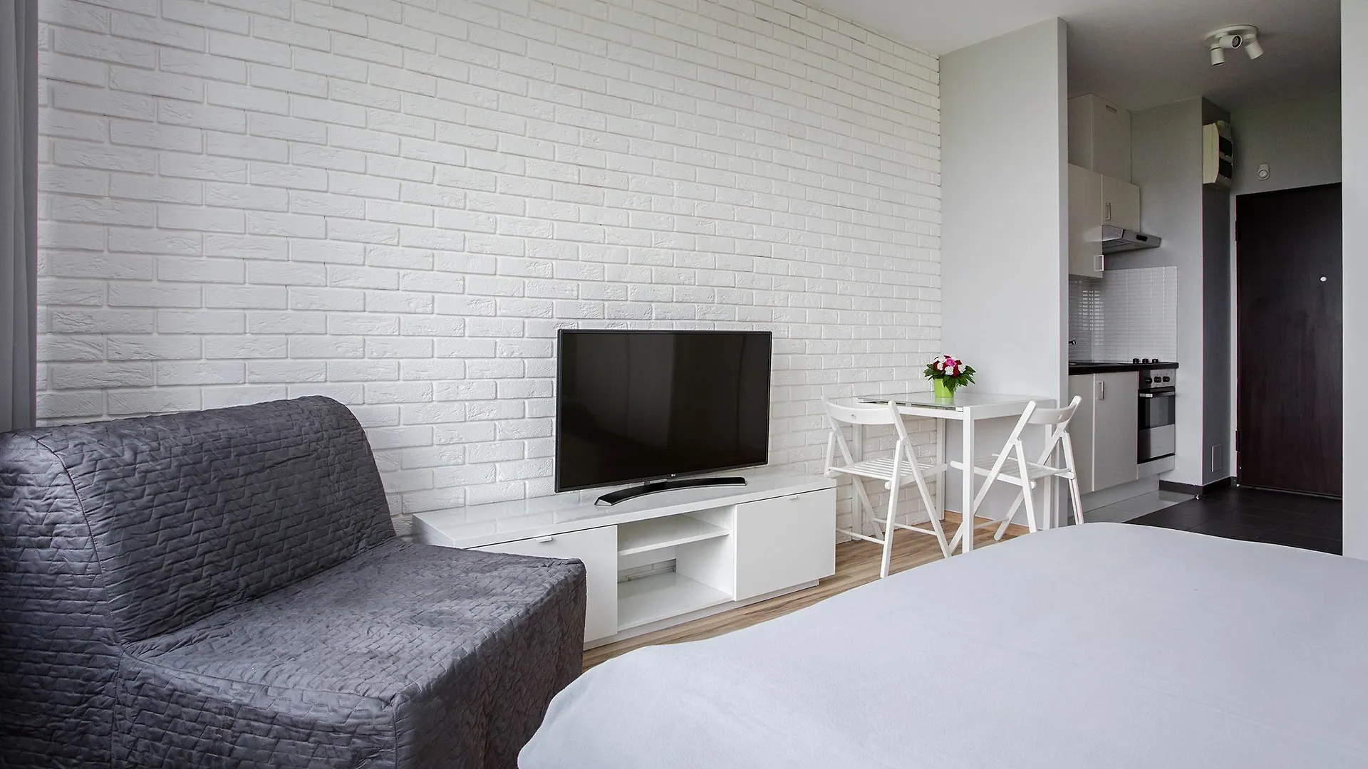 Chill Studio Apartment Warsaw Poland